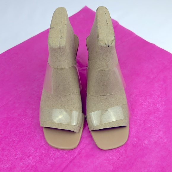 SHE & IN 3 inch Slip on Heels. Clear heels and Clear Straps. Never Worn. Size 41 - Picture 4 of 6
